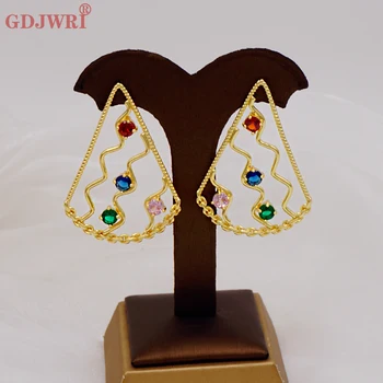Jemné Jednoduché Zlaté Barvě Mědi Trojúhelník Náušnice Pro Ženy Módní Velký Kruh Hoop Náušnice, Zásnubní Svatební Šperky Dárek